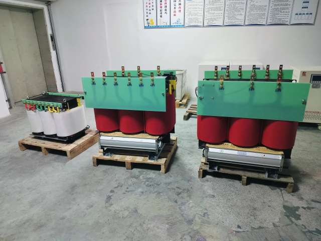 临清KS11-1000KVA矿用变压器